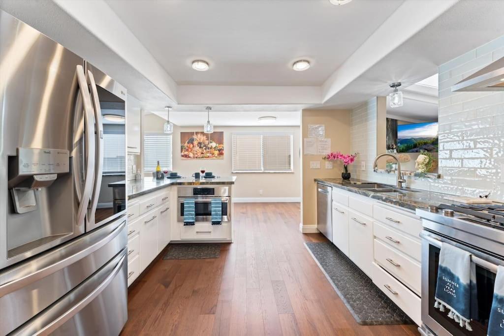 Seabreeze-Modern Home W Outdoor Living&Near Beach ฮันติงตันบีช ภายนอก รูปภาพ